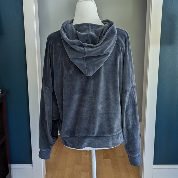 American Eagle Velour Women's Batwing Hoodie Size Large Y2K Grey - Picture 5 of 9